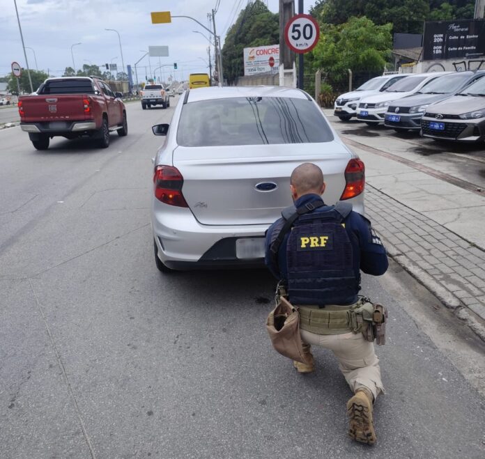 PRF prende homem por apropriação indébita em Maceió