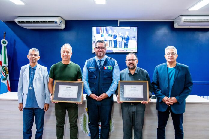 Câmara de Maceió entrega Comenda Padre Leo a missionário Dunga e Helânio Cabral por atuação no combate à dependência química