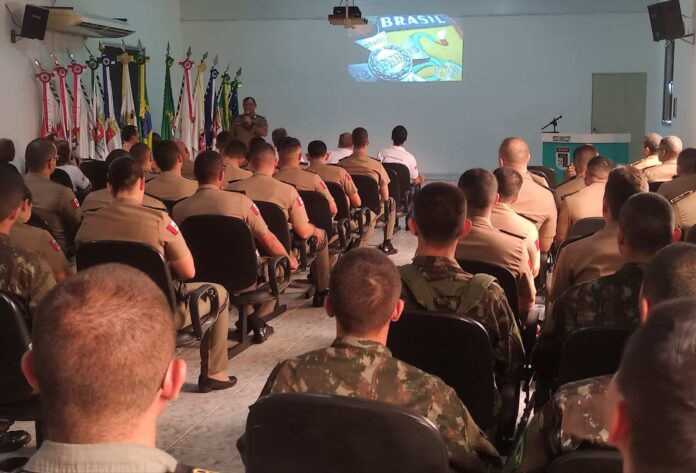 ADESG-AL participa de uma jornada histórica no 59º BI Mtz em homenagem aos 80 anos da FEB