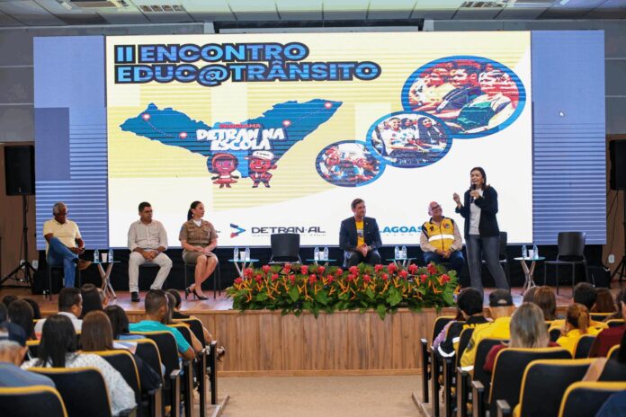 Mais de 250 educadores participam de encontro promovido pelo Detran-AL para fortalecer educação no trânsito