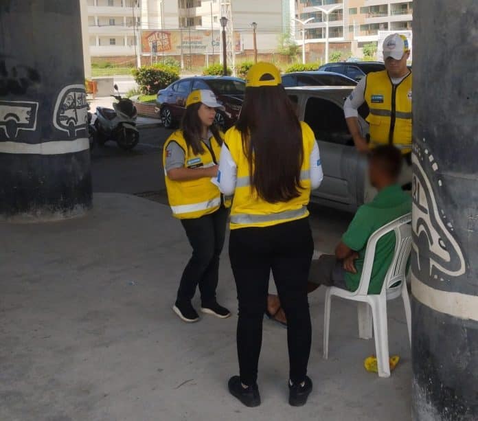 Ronda no Bairro auxilia dependente químico na Praia do Francês e realiza encaminhamento para tratamento em Maceió