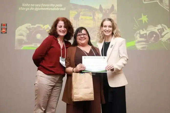 Grupequi da Ufal conquista quatro prêmios no 4º Workshop Internacional dos Jumentos, com relatos de caso premiados e avanço na pesquisa do jumento nordestino