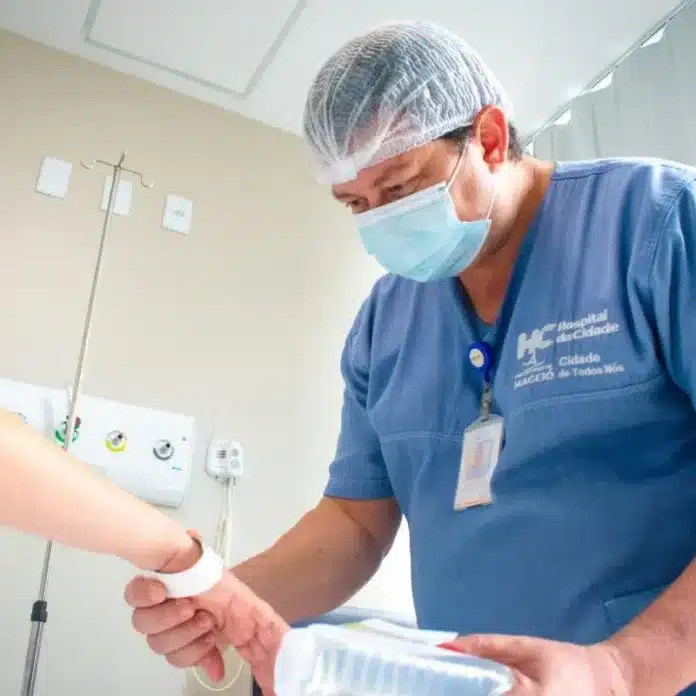 Identificação segura do paciente, Hospital da Cidade adota protocolo da OMS com checagens em múltiplas etapas para reduzir erros em medicação, exames e procedimentos
