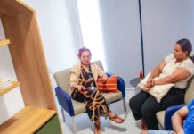 Casa do Autista de Maceió amplia rede de apoio a famílias de crianças com TEA, com rodas de conversa, atendimentos psicológicos, oficinas e orientação para inclusão escolar