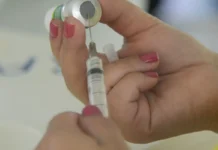 São Paulo amplia vacinação pneumocócica 20, VPC20 começa nas UBS com lote inicial de 26.890 doses e meta de proteger 116 mil crianças até 2026