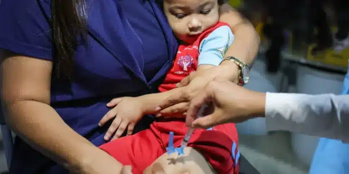 Reforço da vacina contra a pólio: SUS retoma duas doses de reforço injetáveis a partir de 3 de agosto para ampliar proteção infantil e evitar riscos
