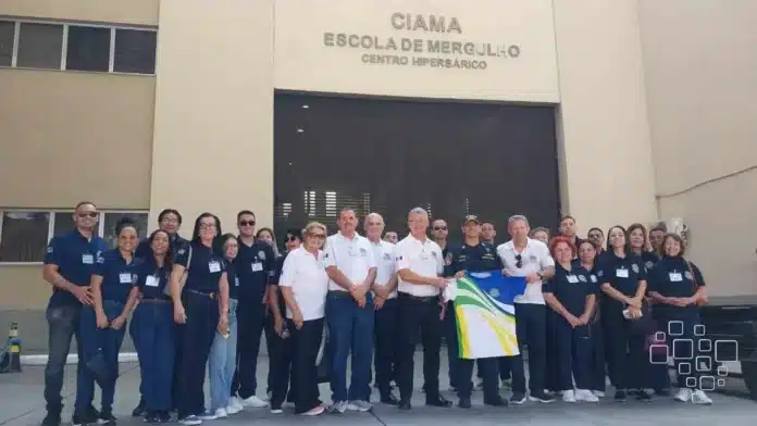 Rotina dos Mergulhadores Escafandristas da Marinha: formação rígida com até 50% de reprovação, papel em resgates, apoio naval e lições para CEPE 2025