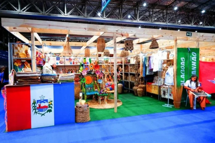 Alagoas Feita à Mão leva artesanato alagoano à Fenearte 2024, impulsiona renda dos artesãos e amplia parcerias com Serfi e PAB, com projeção de crescimento em vendas