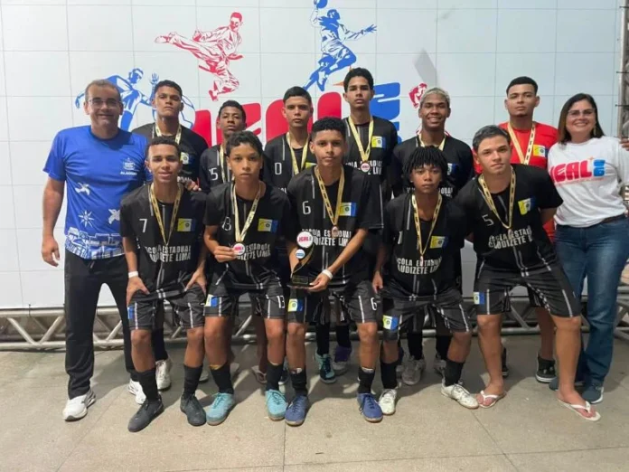 Claudizete Lima Eleutério bate recorde no futsal escolar de Alagoas, atinge 14 títulos no Jeal e garante vaga para os Jogos da Juventude em Foz do Iguaçu